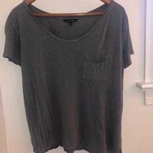 Banana republic casual tee